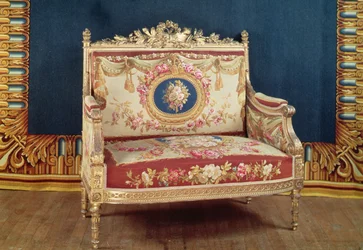 Divanetto in stile Luigi XVI per il salone del Castello di Saint-Cloud, 1855